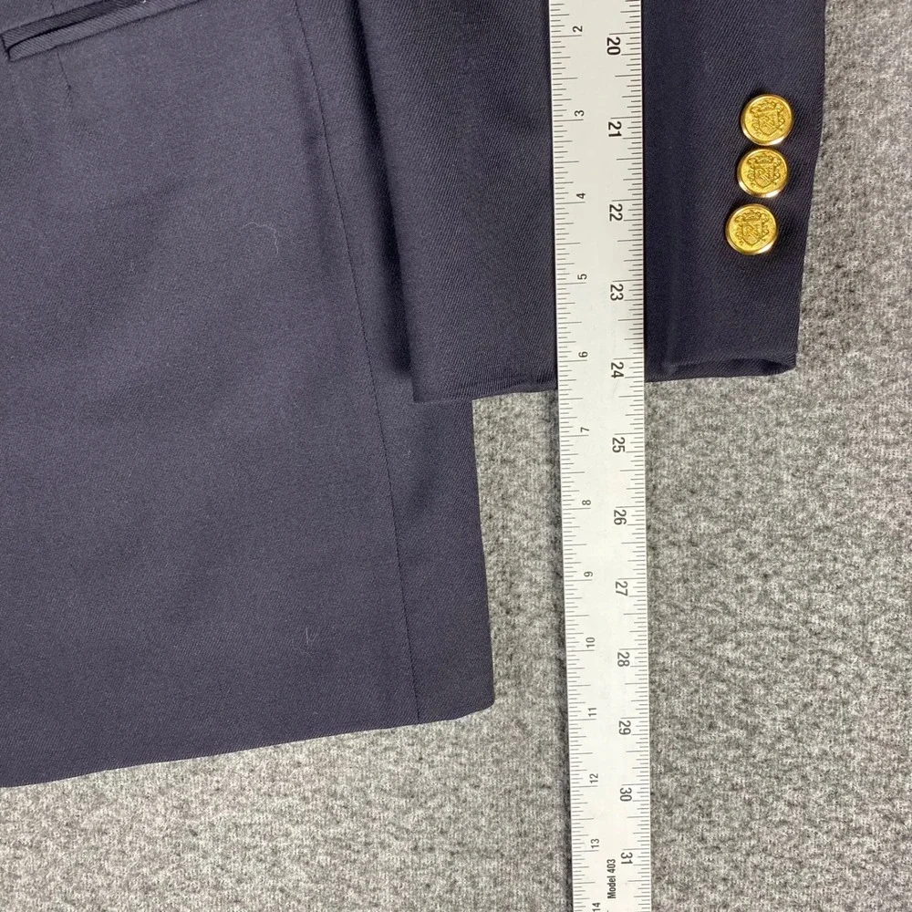 Vintage Nordstrom Mens Navy Blue Two Button Blazer‎ Gold Crest Buttons USA 40R